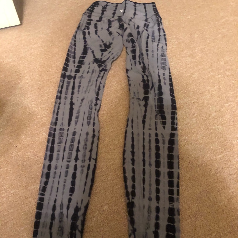 Lululemon pants